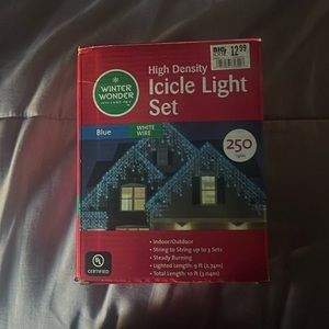 Blue Indoor/Outdoor High Density Icicle Light Set
